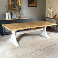 Eiffel Handmade Table