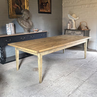 Taper Handmade Table