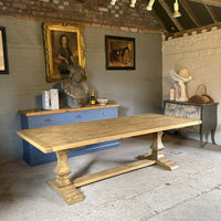 Pedestal Handmade Table