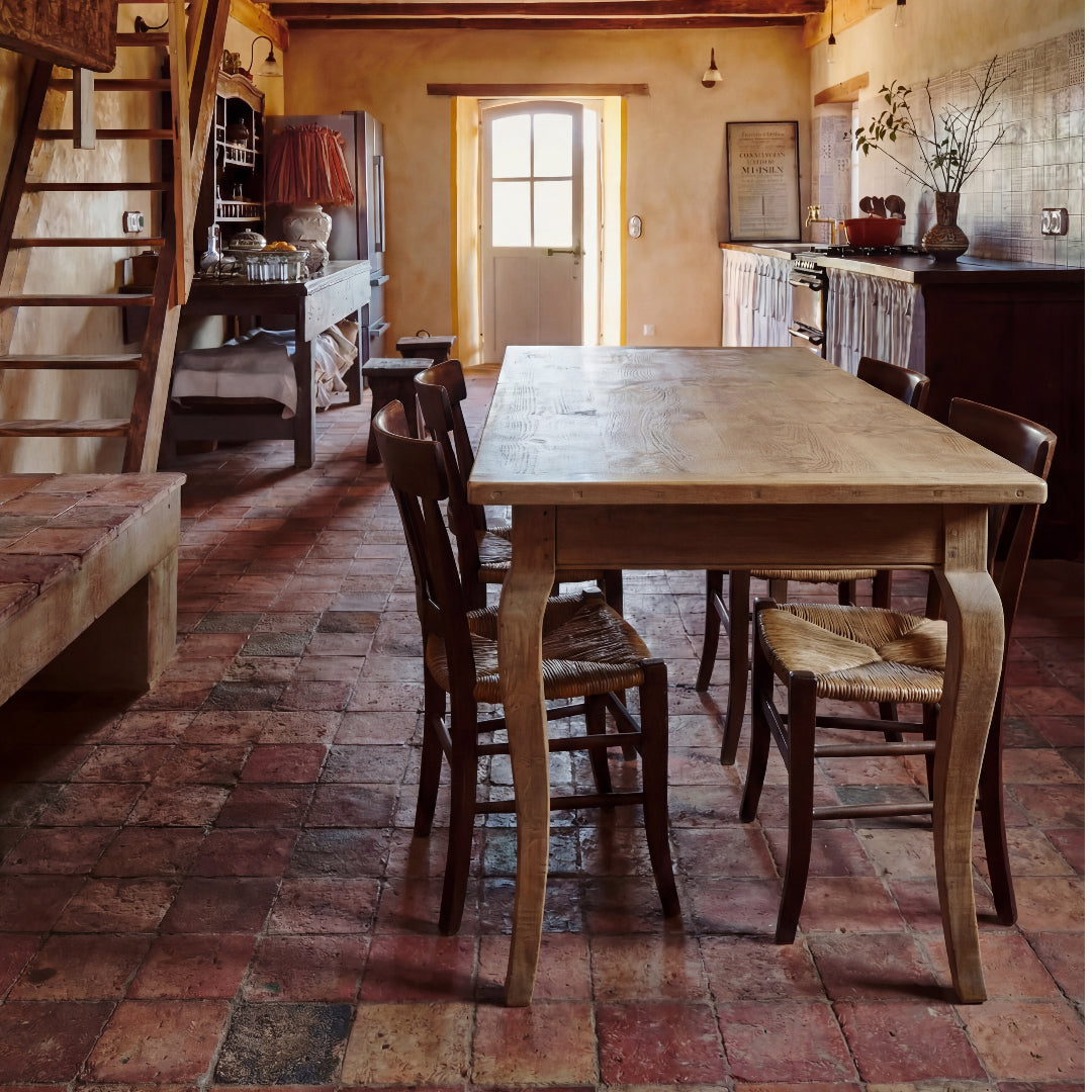 Cabriole Handmade Table